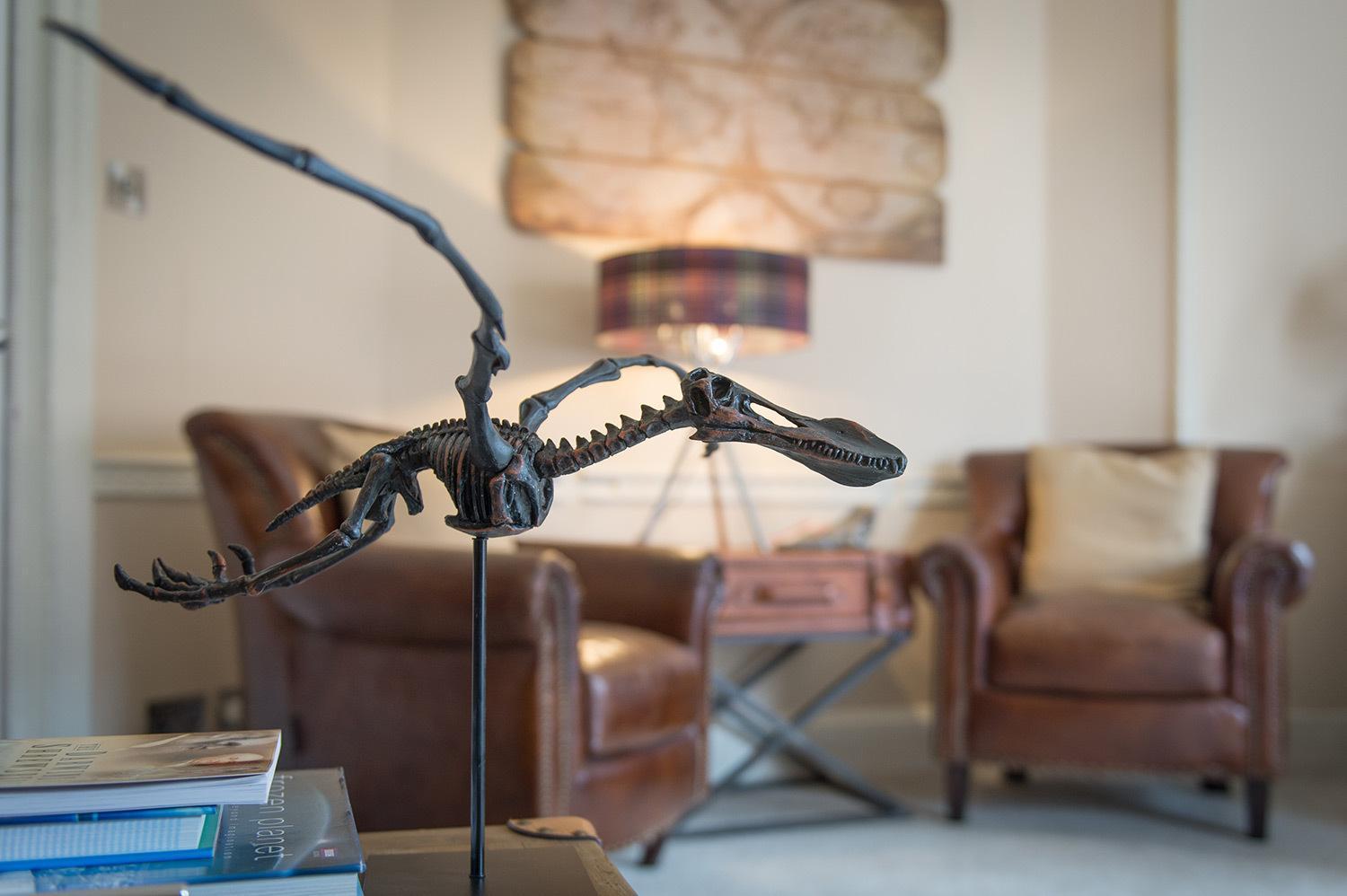 Darwin'S Townhouse Panzió Shrewsbury Kültér fotó Fossil of the Late Cretaceous tyrannosaur Dryptosaurus